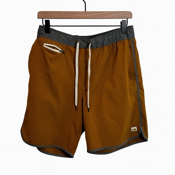 Vuori Men's Banks Shorts 7" Inseam Size Medium - Picture 2 of 3
